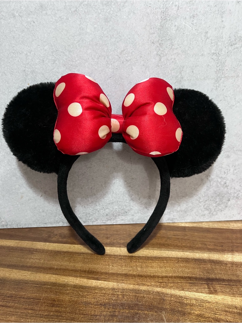 Disney Parks Minnie Mouse Black Ears Red White Polka Dot Bow Headband